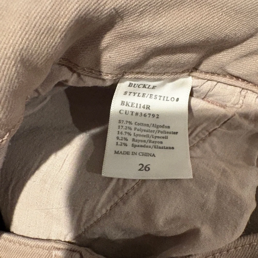 Buckle BKE Light Brown Pants size 26 - Picture 2 of 2